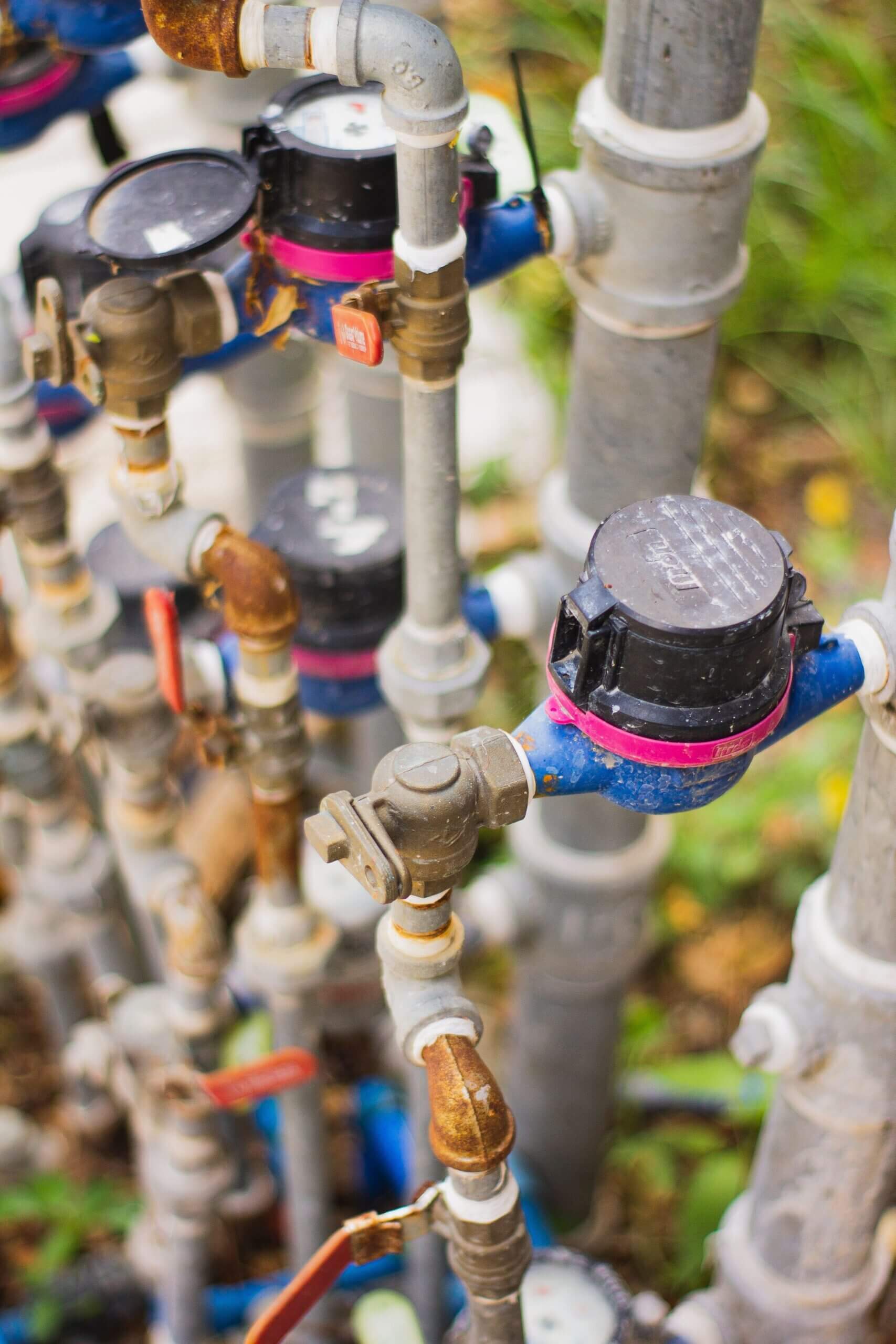Plumbing pipes network